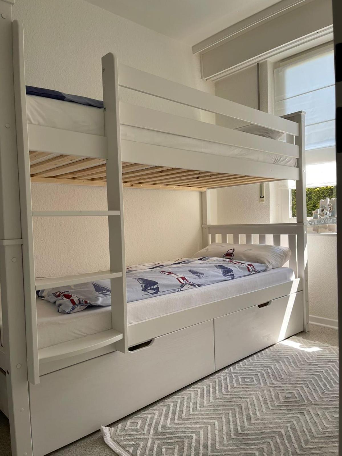 Ferienwohnung Strandoase Inklusive Terrasse Und Parkplatz - Sonnenseite Scharbeutz Luaran gambar