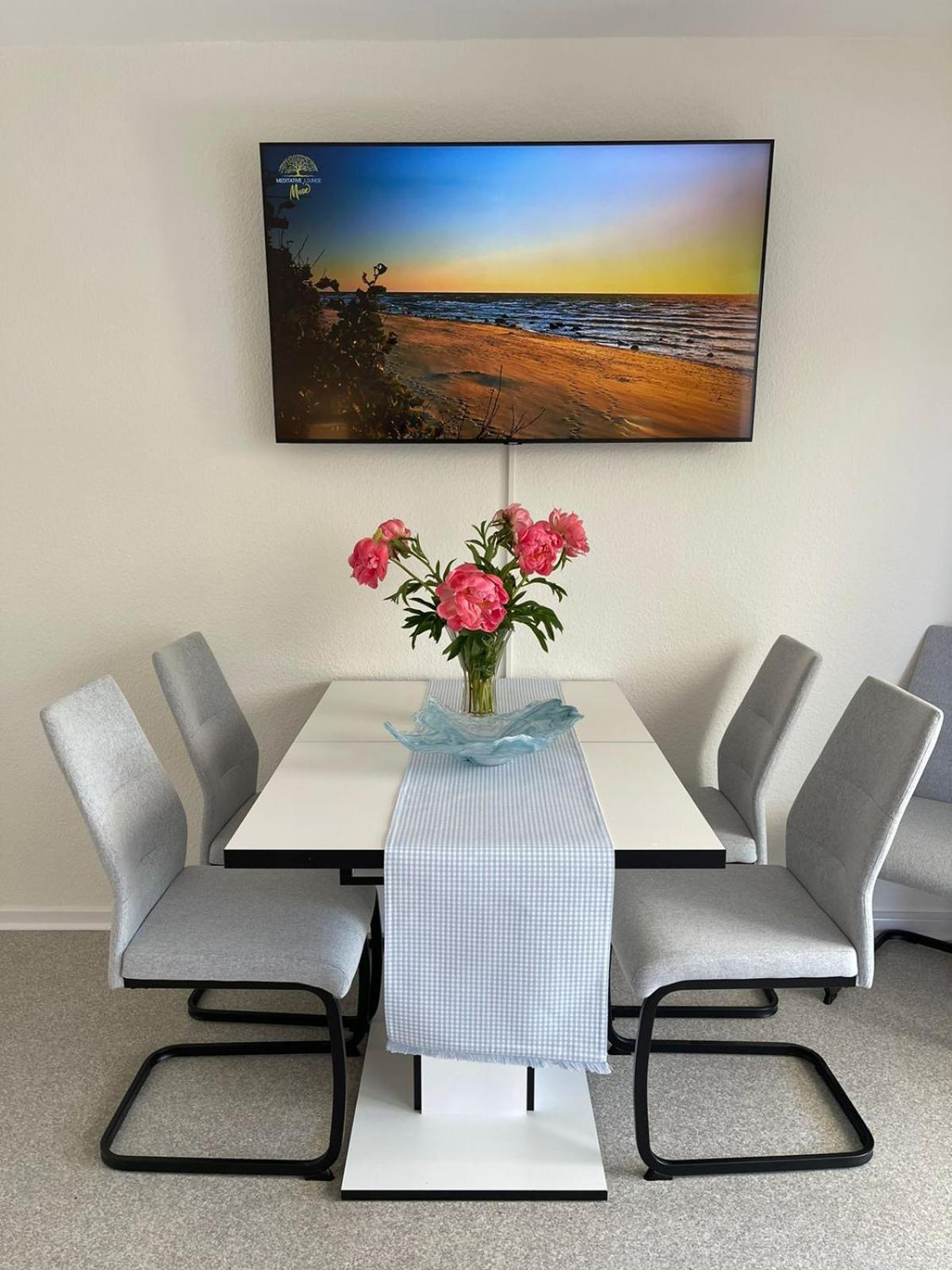 Ferienwohnung Strandoase Inklusive Terrasse Und Parkplatz - Sonnenseite Scharbeutz Luaran gambar